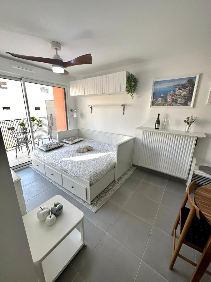 Charmant Studio A Proximite Du Port De Nice Exterior foto